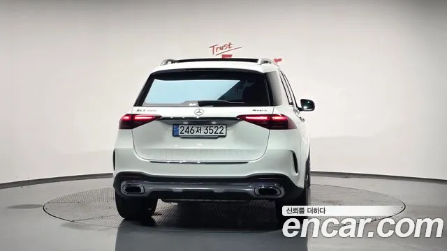 Mercedes-Benz GLE-Class 2025 — фото 3