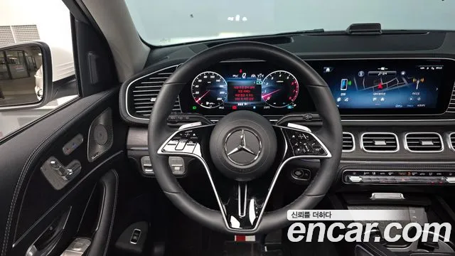 Mercedes-Benz GLE-Class 2025 — фото 12