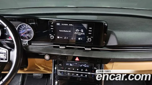 Kia Canival 2021 — фото 14