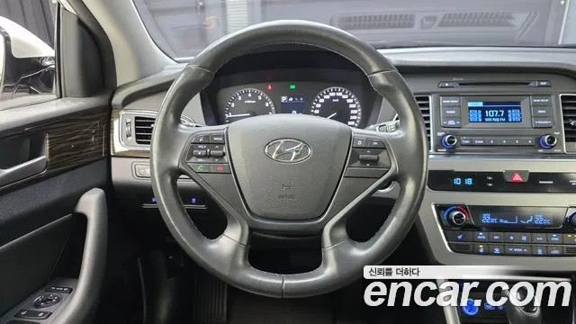 Hyundai Sonata 2016 — фото 13