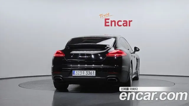 Porsche Panamera 2015 — фото 4