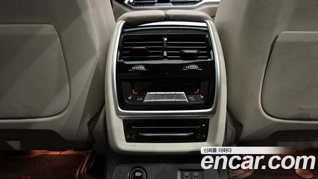 BMW X7 2022 — фото 19