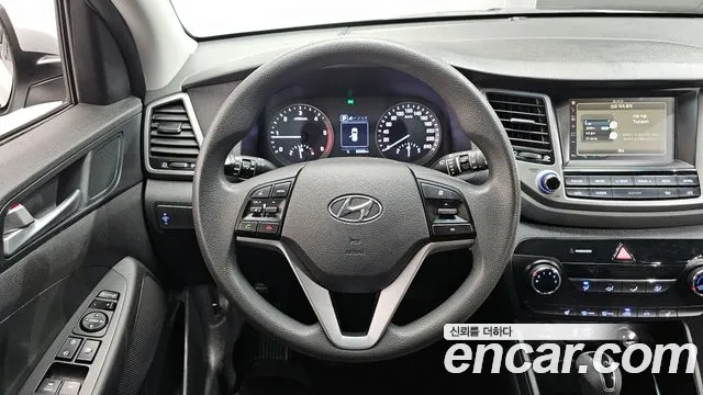 Hyundai Tucson 2016 — фото 13