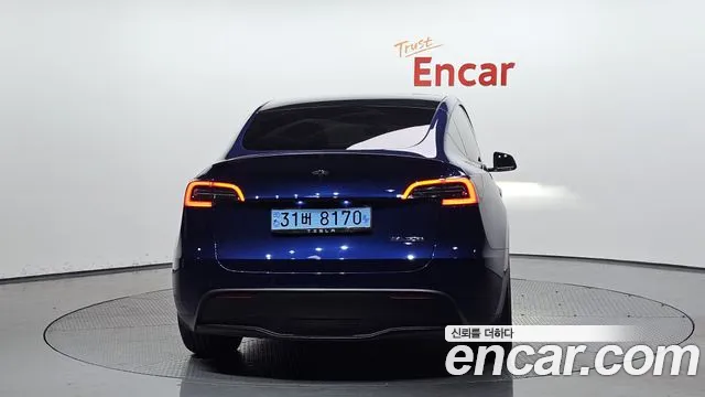 Tesla Model Y 2022 — фото 4