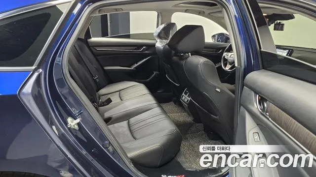 Honda Accord 2021 — фото 12
