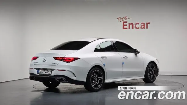 Mercedes-Benz CLA-Class 2022 — фото 1