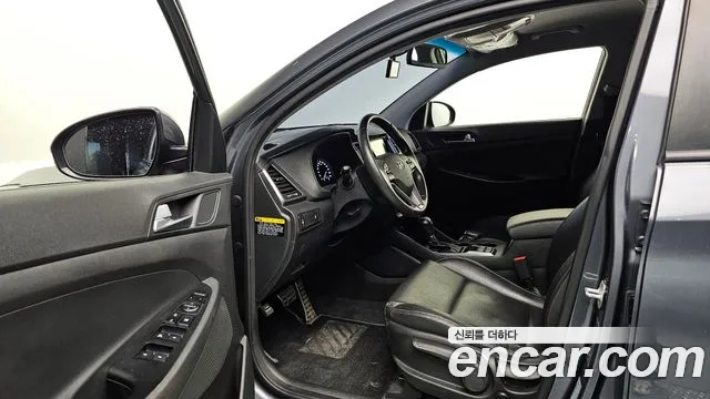 Hyundai Tucson 2018 — фото 11