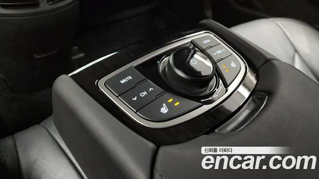 Hyundai Grandeur 2014 — фото 19