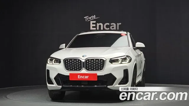 BMW X4 2022 — фото 3