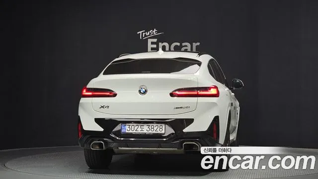 BMW X4 2022 — фото 4