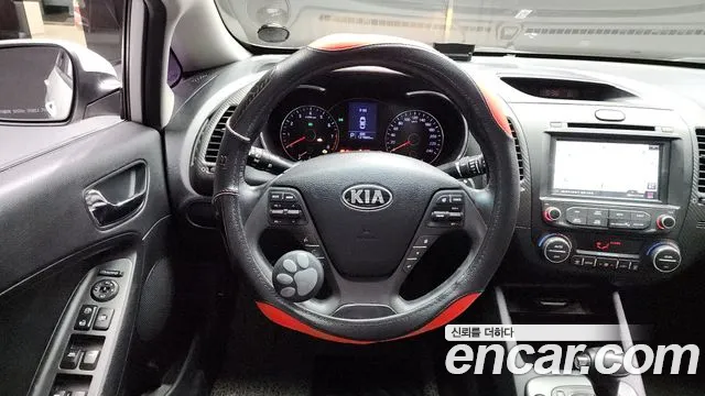 Kia K3 2013 — фото 13