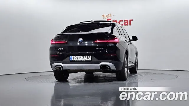 BMW X4 2022 — фото 4