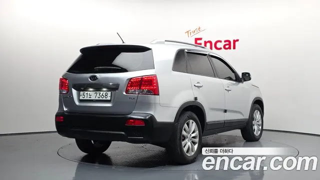 Kia Sorento 2011 — фото 2