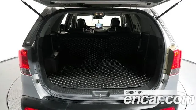Kia Sorento 2011 — фото 20