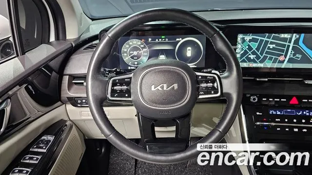 Kia Canival 2022 — фото 12
