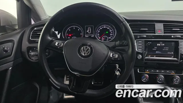 Volkswagen Golf 2015 — фото 13