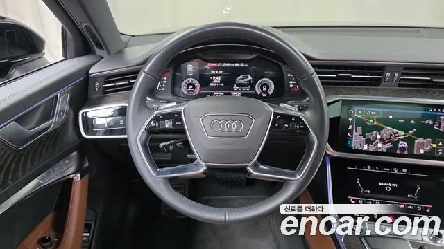 Audi A6 2021 — фото 13