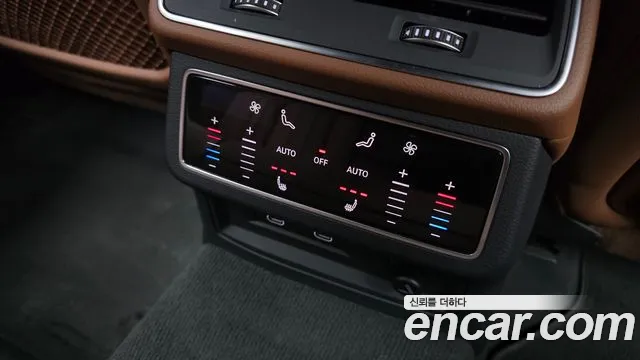 Audi A6 2021 — фото 18