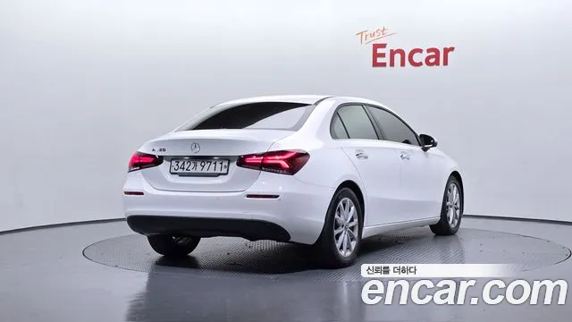 Mercedes-Benz A-Class 2020 — фото 2