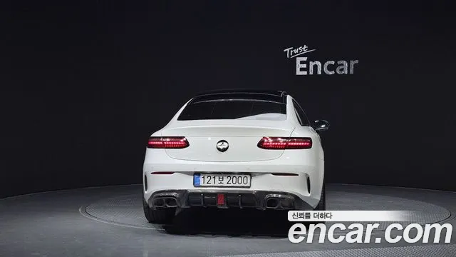 Mercedes-Benz E-Class 2021 — фото 4