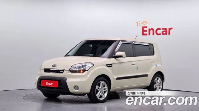 Kia Soul 2010 — фото 1