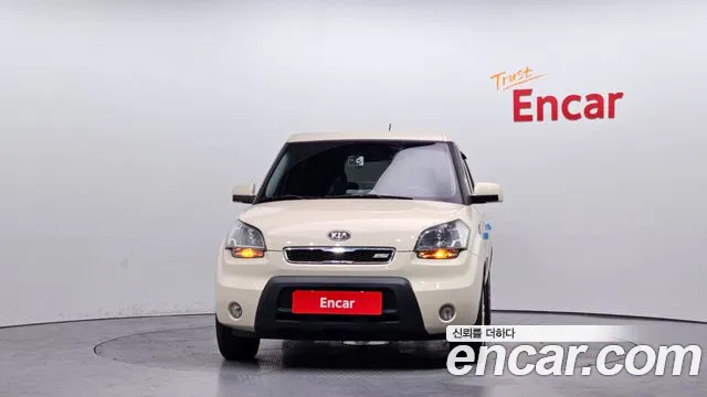Kia Soul 2010 — фото 3