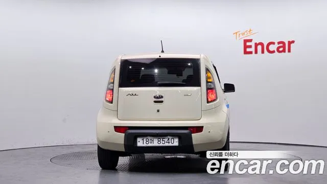 Kia Soul 2010 — фото 4