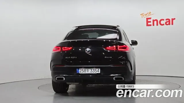 Mercedes-Benz GLE-Class 2022 — фото 4