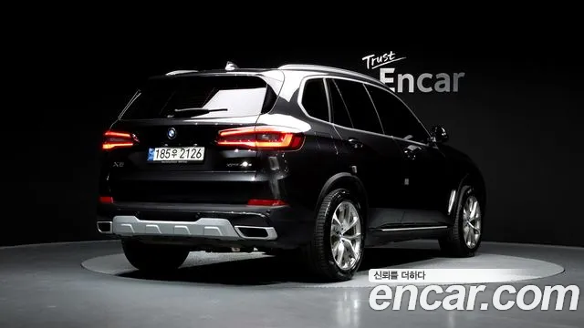 BMW X5 2021 — фото 2