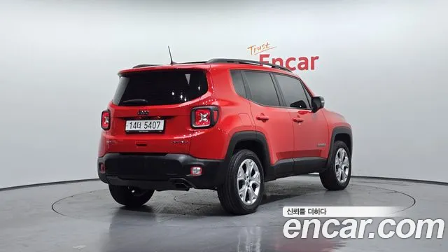 Jeep Renegade 2019 — фото 2