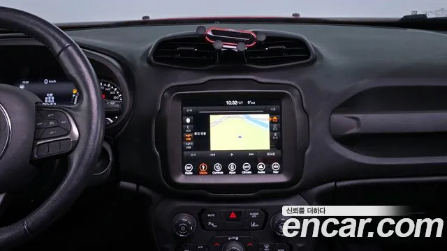 Jeep Renegade 2019 — фото 14