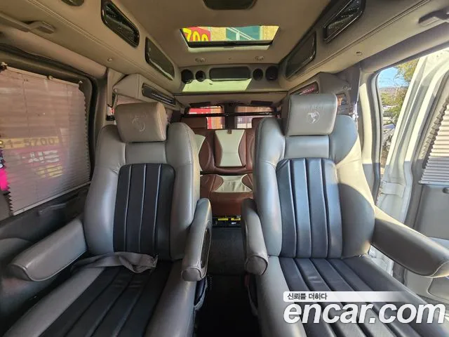 Chevrolet Express Van 2014 — фото 12