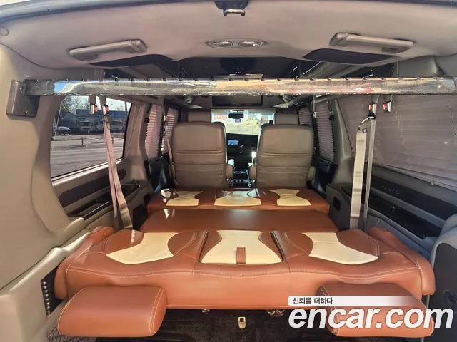 Chevrolet Express Van 2014 — фото 16