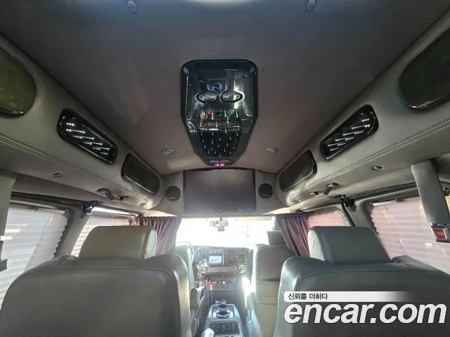 Chevrolet Express Van 2014 — фото 18