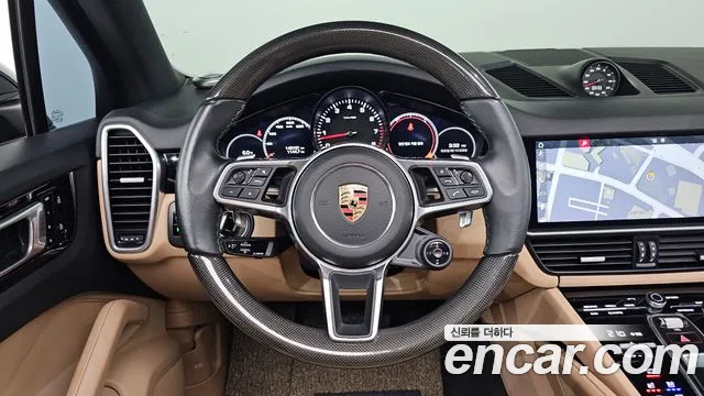 Porsche Cayenne 2019 — фото 13