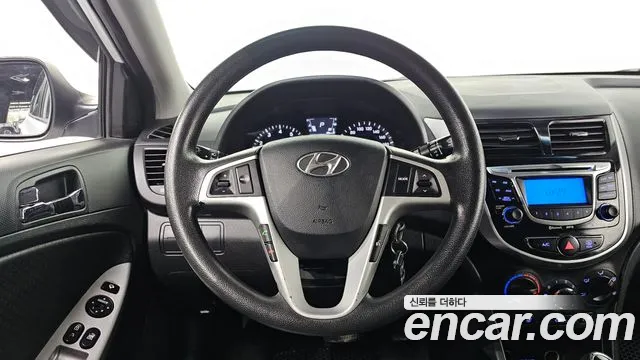 Hyundai Accent 2012 — фото 15