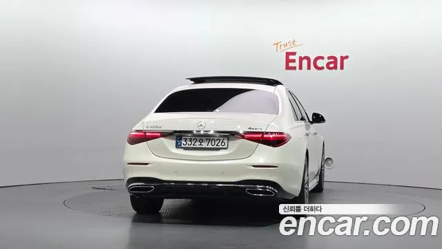 Mercedes-Benz S-Class 2023 — фото 4