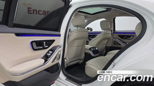 Mercedes-Benz S-Class 2023 — фото 17