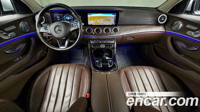 Mercedes-Benz E-Class 2017 — фото 7