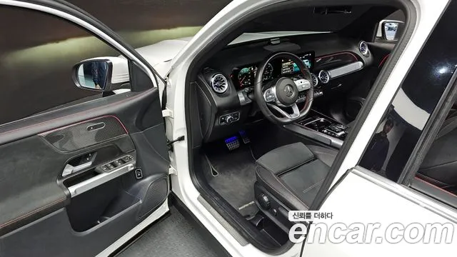 Mercedes-Benz GLB-Class 2022 — фото 11