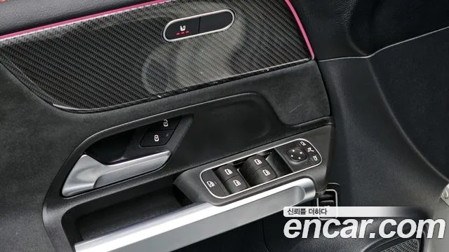 Mercedes-Benz GLB-Class 2022 — фото 17