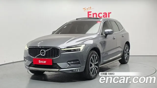Volvo XC60 2021 — фото 1