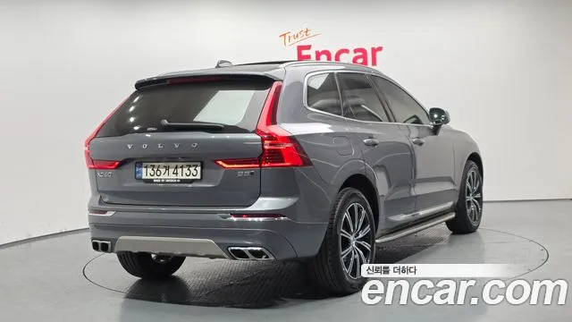 Volvo XC60 2021 — фото 2