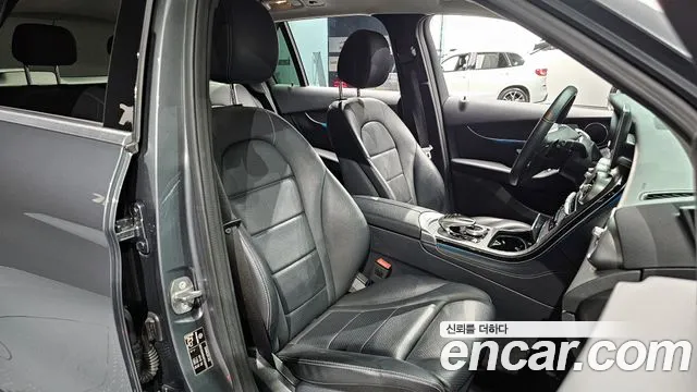 Mercedes-Benz GLC-Class 2019 — фото 10