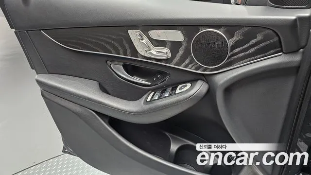 Mercedes-Benz GLC-Class 2019 — фото 14