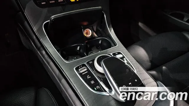 Mercedes-Benz GLC-Class 2019 — фото 19