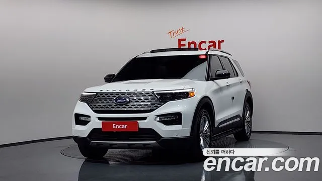 Ford Explorer 2022 — фото 2