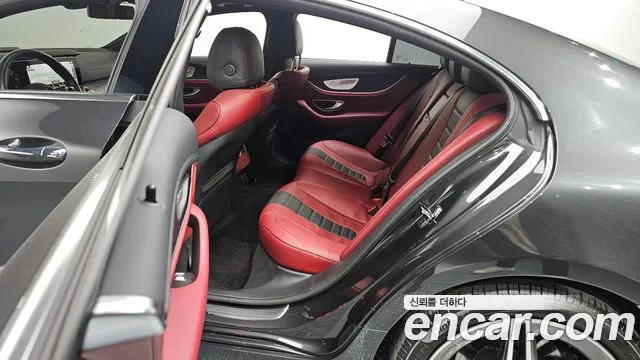 Mercedes-Benz CLS-Class 2023 — фото 11