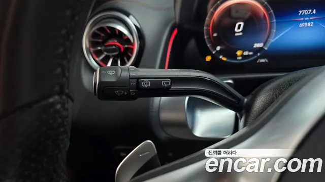 Mercedes-Benz GLB-Class 2021 — фото 18