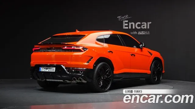 Lamborghini Urus 2025 — фото 2